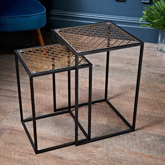 3.99 Omr New Stunning Modern Design Glass Top Farah Nest of 2 Tables With Black Metal Base N-22